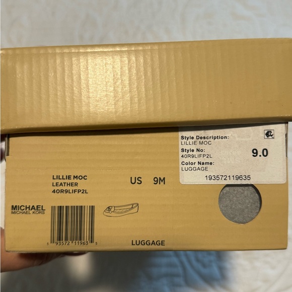 Sz 9 Michael Kors Lillie Mocs - Picture 3 of 4